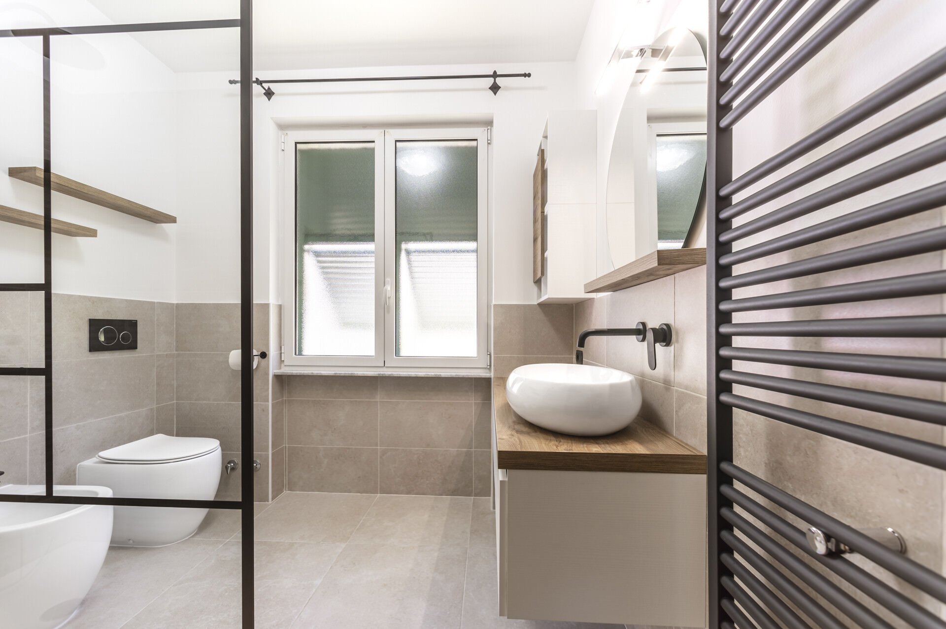 Ristrutturazione di due bagni a Genova